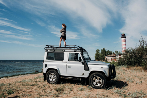 Your Guide To Roof Racks For Your Car